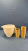 TUPPERWARE 2QT MEASURING CONTAINER