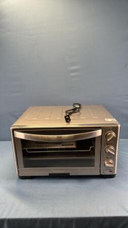 CUISINART TOASTER OVEN