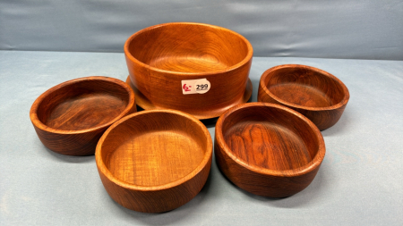 9in Teak Salad Bowl & 4 -6in Teak Bowls