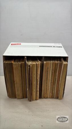 ASSORTED LOT OF INTERNATIONAL PARTS CATALOGUES