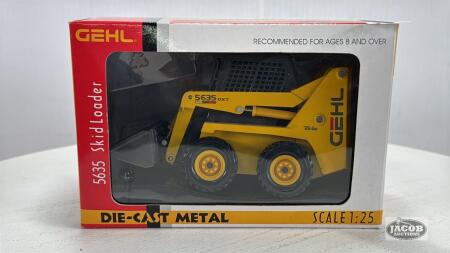 GEHL 5635 SKID LOADER