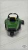 JOHN DEERE Z TRACK F620 LAWN MOWER - 4