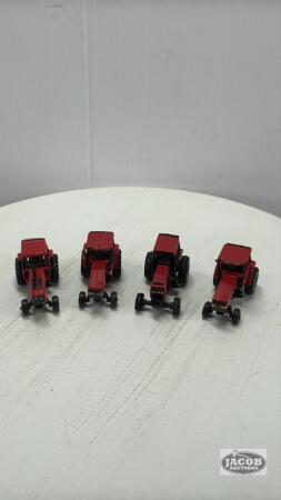(4) 1/64 CASE INTERNATIONAL ERTL TRACTORS