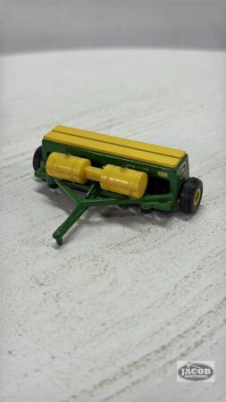 JOHN DEERE 8300 GRAIN DRILL WITH CUSTOM TANKS