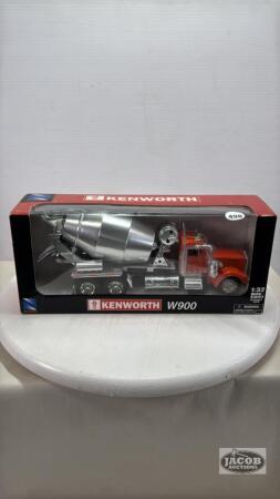 KENWORTH W900 CEMENT MIXER