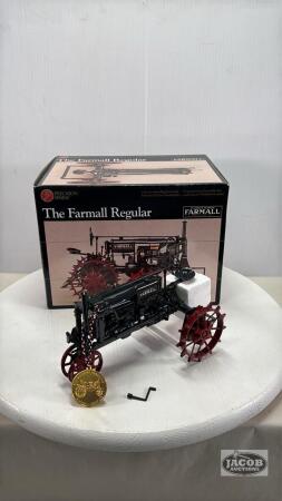FARMALL REGULAR TRACTOR