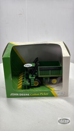 JOHN DEERE 9976 COTTON PICKER