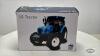 LS P7040 TRACTOR WITH CAB - 5