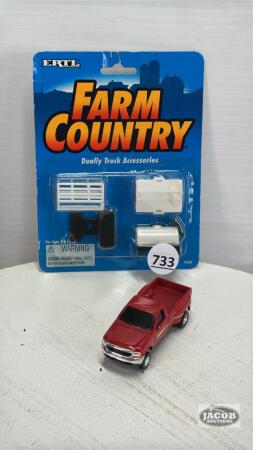 CASE FORD DUALLY WITH ACCESSORIES