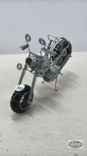 METAL WIRE MOTORCYCLE ON KICK STAND