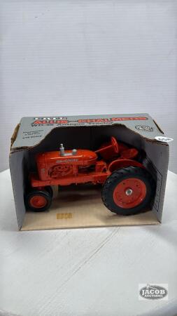ALLIS-CHALMERS WD-45 NARROW TRACTOR