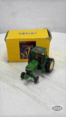 JOHN DEERE 7800 TRACTOR WITH DUALS