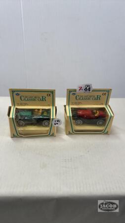 (2) 3.5IN CARS