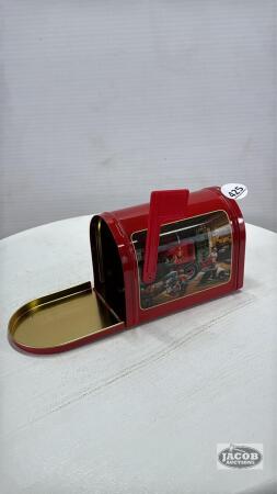 FARMALL MAILBOX