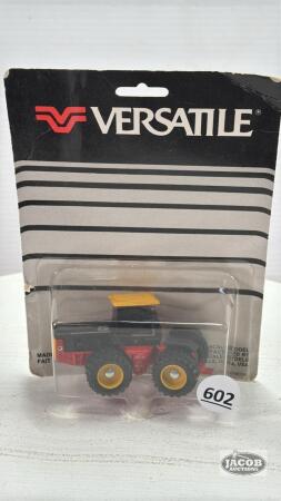 VERSATILE 836 ARTICULATE TRACTOR W/DUALS