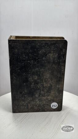 OWNERS MANUALS, PARTS CATALOGUES, SETUP INSTRUCTIONS