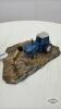 FORD TW 35 TRACTOR MOUNTED ON PEN HOLDER - 4