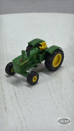 JOHN DEERE 5020 DIESEL TRACTOR
