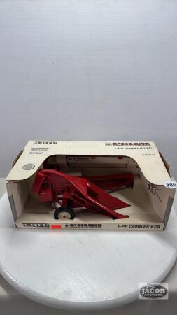 MCCORMICK 1-PR CORN PICKER