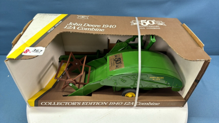 JOhn Deere 12A Combine 50th Anniversary Edition