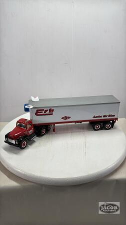 ERB 1959 INTERNATIONAL SEMI WITH REEFER TRAILER
