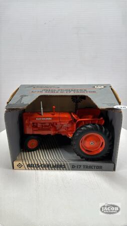 ALLIS-CHALMERS D17 TRACTOR