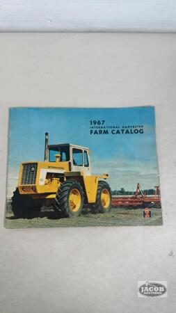 1967 INTERNATIONAL FARM CATALOG