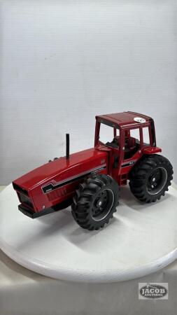 INTERNATIONAL 6388 2+2 TRACTOR