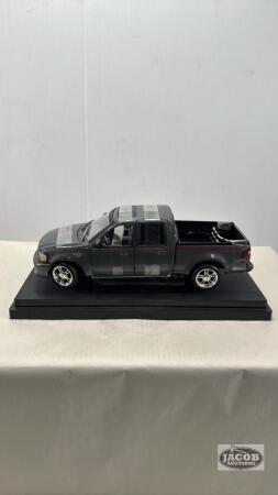 2002 HARLEY DAVIDSON F150 TRUCK