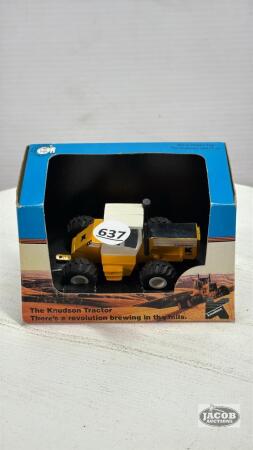 KNUDSON 4360 TRACTOR