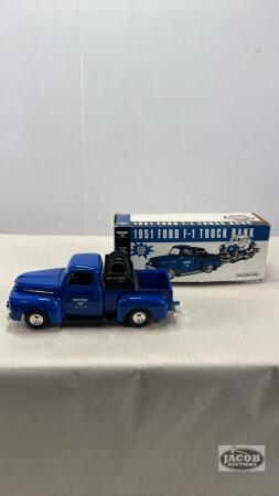 WIX FILTERS 1951 FORD F-1 TRUCK BANK