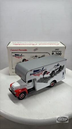 1957 INTERNATIONAL R-200 WITH MOVING VAN