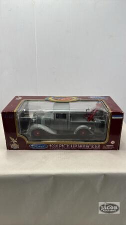 1934 FORD PICKUP WRECKER