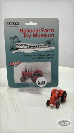 CASE TRACTOR & MCCORMICK SUPER WD-9 TRACTOR