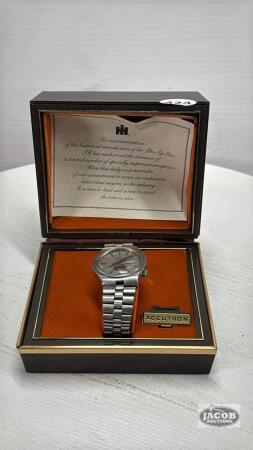 BULOVA ACCUTRON INTERNATIONAL TRACTOR WATCH
