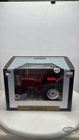 COCKSHUTT 1800 WIDE FRONT TRACTOR