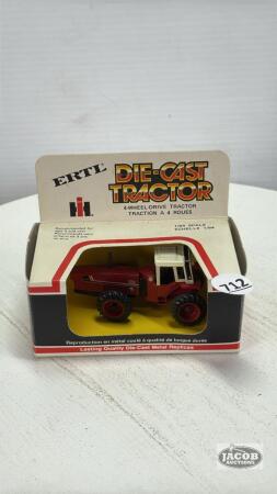 INTERNATIONAL 3588 2+2 TRACTOR