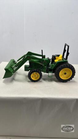 JOHN DEERE 6400 TRACTOR WITH 640 LOADER