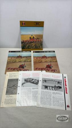INTERNATIONAL BROCHURE LOT