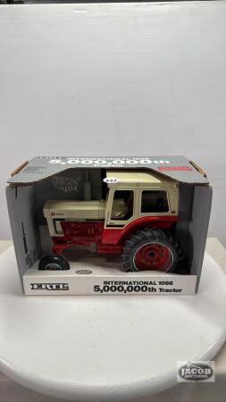 INTERNATIONAL 1066 5,000,000TH TRACTOR