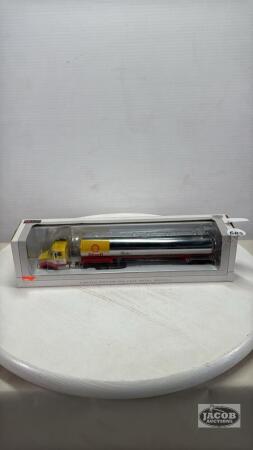 SHELL INTERNATIONAL 8600 TANKER SEMI