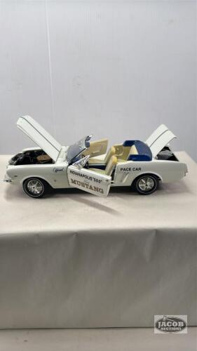 INDIANAPOLIS 500 PACE CAR 1964 1/2 FORD MUSTANG