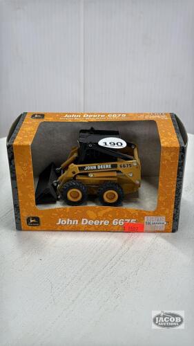 JOHN DEERE 6675 SKID STEER