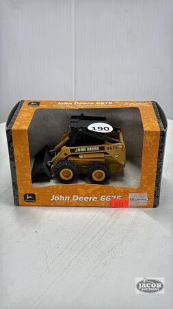 JOHN DEERE 6675 SKID STEER