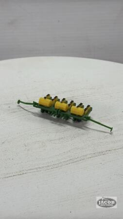 JOHN DEERE 3PTH MAX EMERGE 6 ROW PLANTER
