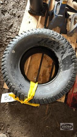 (1) 20x10.00-10 HNS Tire