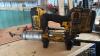 Dewalt 20V Grease Gun - 2