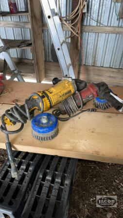 Dewalt 7IN and Bauer 4.5IN Angle Grinders