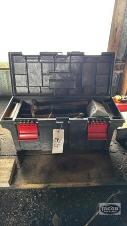 Rubbermaid Plastic Tool Box With Contents