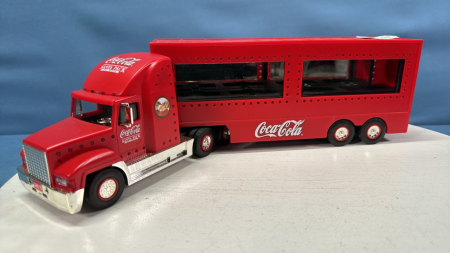 Coke Battery Operated Plastic Semi -2001 Edition